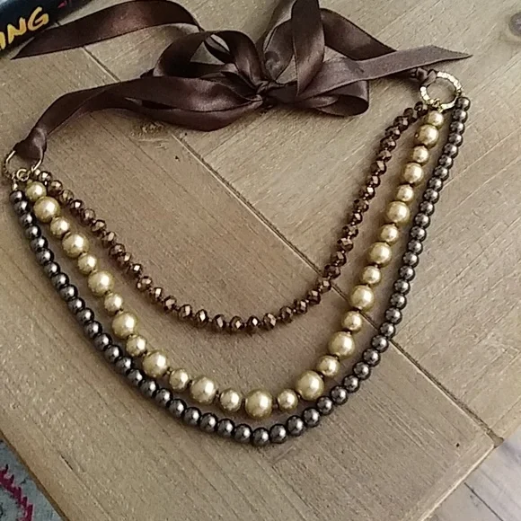 NWOT Stunning Chocolate Multi Strands Beaded Necklace - Picture 17 of 17